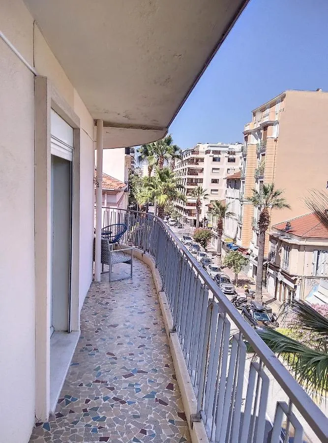 公寓 Residence Les Etoiles 胡安莱潘