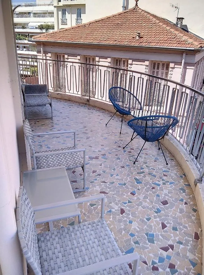 Residence Les Etoiles Juan-les-Pins Apartment